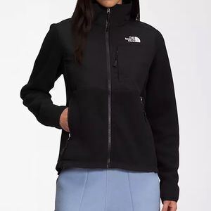 The North Face Women’s Fleece Black Jacket